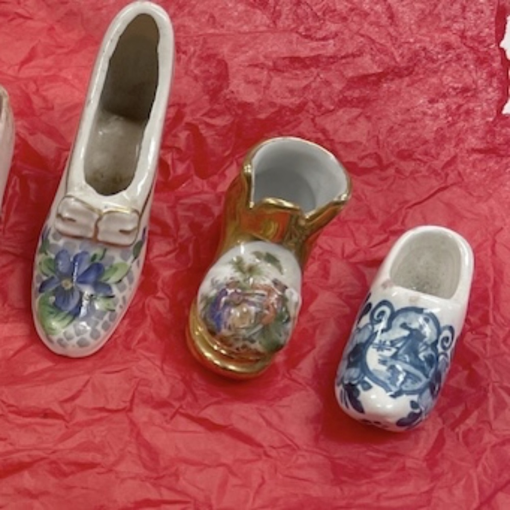 Lot of 7 Miniature Shoes Vintage‎ Antique Porcelain Ceramic